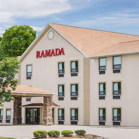 Ramada By Wyndham Strasburg Dover Esterno foto